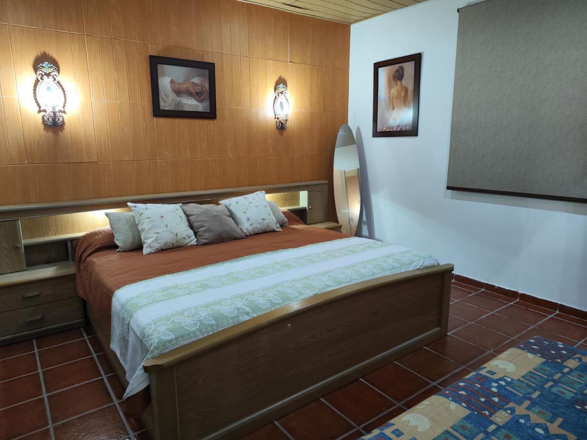 Casa Antiquada Villa อัลบูเฟรา ภายนอก รูปภาพ